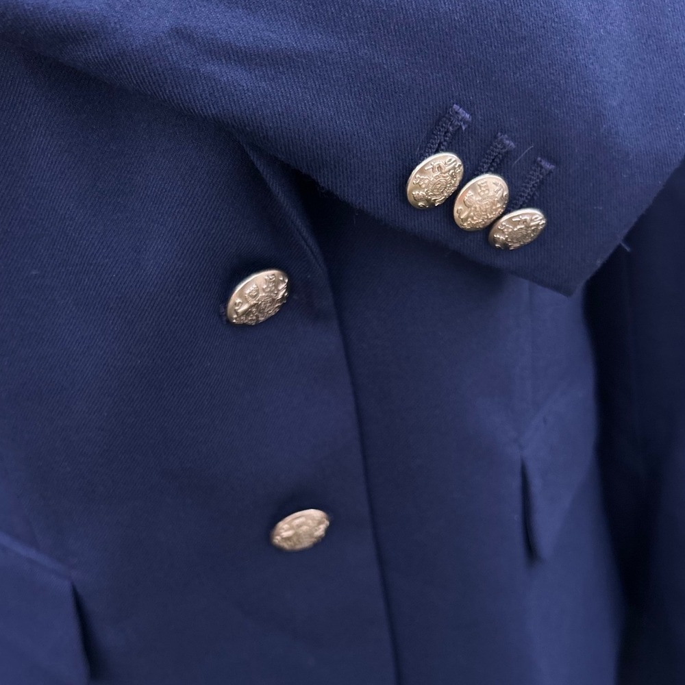 J.Crew Navy Blue Wool Blend Schoolboy Blazer Gold Crest Buttons Size 6 - Picture 7 of 14